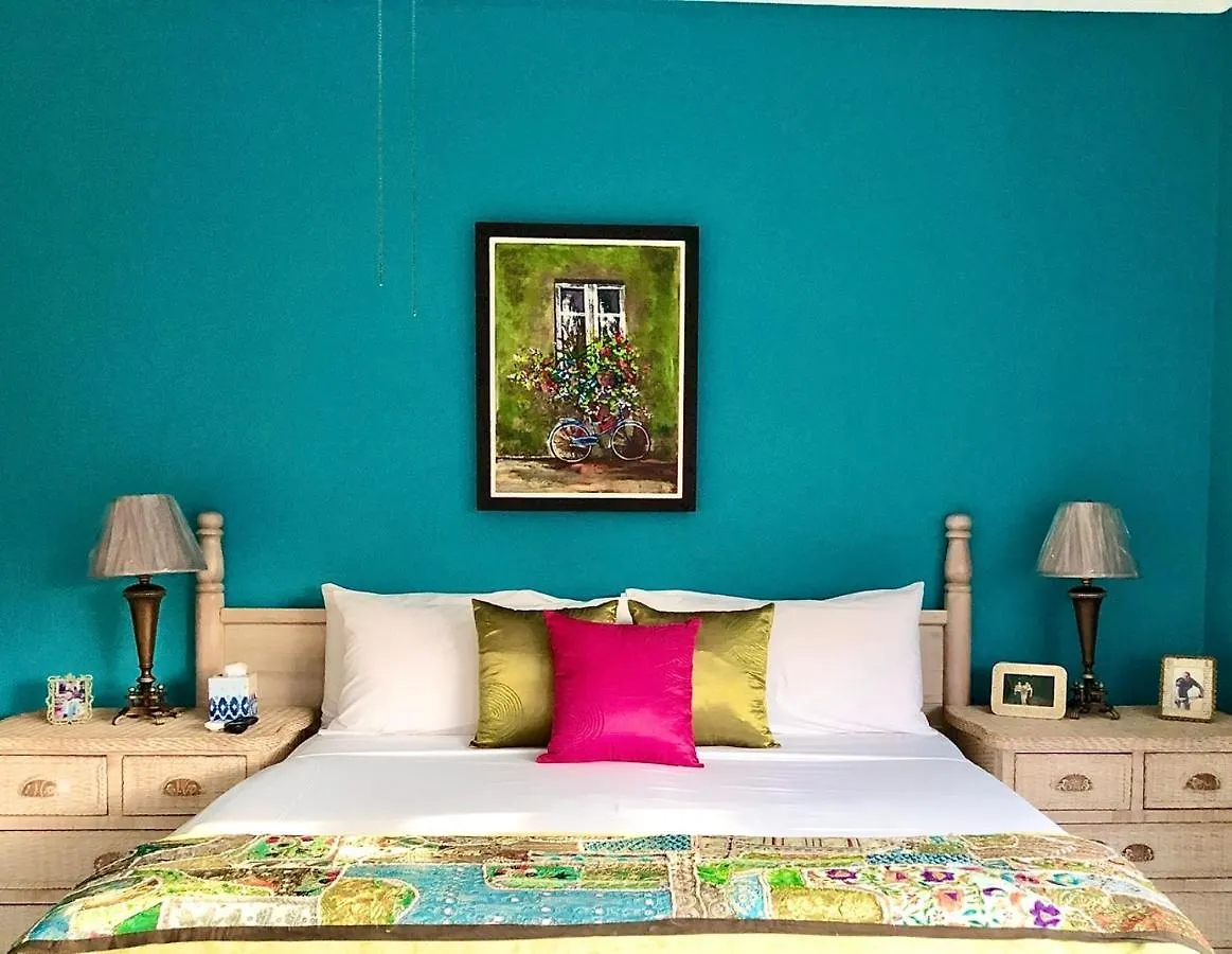 The Blue House Boutique Bed & Breakfast Bed & Breakfast Ocho Rios